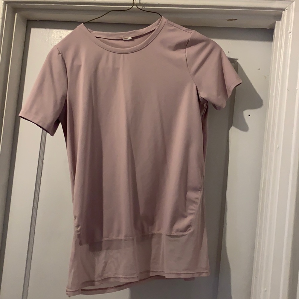 Fabletics top